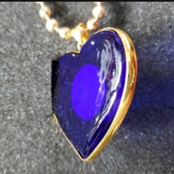 Evil Eye 🧿 Necklace - Picture 4 of 9